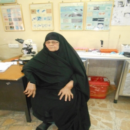 مركز ارشاد البياع :السيده / نجيه جميل سلمان تستنجد بكادر المركز لعلاجها 