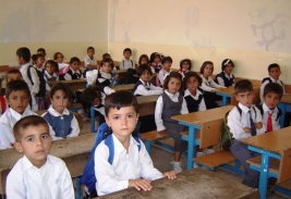 الادارة العامه في لندن/ تطلق حملة إنسانية لتوفير التجهيزات المدرسية لمساعدة أطفال العراق