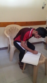 فرع مدينة الصدر : الشاب سجاد ماجد يحصل على كفالته الدراسية لشهرحزيران.