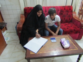 فرع البصرة : تسليم الكفالة الطبية الشهرية للسيدة  /  هدير غازي حميد