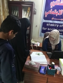 فرع البياع : تسليم الكفالة الشهرية الطبية للارملة / نهايه ع من المتبرع الكريم / كامل الشريفي 