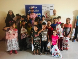 فرع مدينة الصدر : توزيع كسوة عيد الاضحى المبارك  للاطفال الايتام والمتعففين 