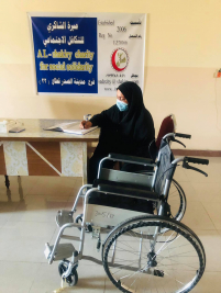 فرع مدينة الصدر : تسليم التبرع الوارد من السيد / كامل الشريفي لمريض متعفف
