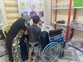 فرع البياع : مساعدة مالية من السيد / علي الحسيني للمسنه (لميعه , غ) لتوفير احتياجاتها الضروريه . 