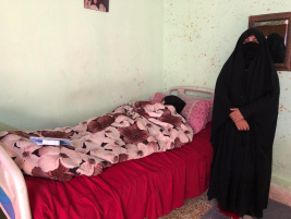 فرع مدينة الصدر : ارملة وبنتها المريضة بحاجة للمساعدة 