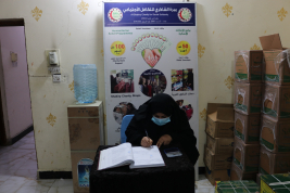 فرع البصرة : تسليم كفالة الاسرة الشهرية من المتبرع / فراس كاظم