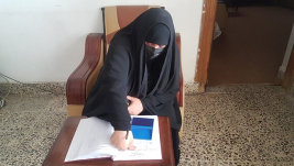 فرع النجف :- تسليم الاعانه الوارده  من قبل السيدة المحسنه الدكتوره / س. س 