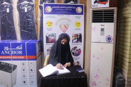 فرع البصرة: تسليم كفالة الاسرة الشهرية من المتبرع/ حبيب راضي