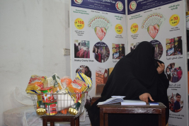 فرع النجف :-  تسليم التبرع المالي من قبل السيد / حارث كبه 