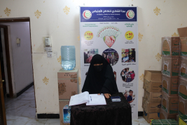 فرع البصرة: تسليم كفالة الايتام الشهرية من المتبرع الفاضل / علي حسان