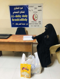 فرع مدينة الصدر : تسليم كفالة الايتام الشهرية من السيد علي حسين الصفار