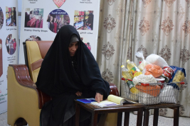 فرع النجف :- تسليم الكفالة الشهريه من قبل السيد / بهاء الموسوي الى اسرة السيدة ( دعاء . ع . ج  )