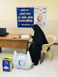 فرع مدينة الصدر : تسليم كفالة الايتام الشهرية من مكتب ومبلي بارك