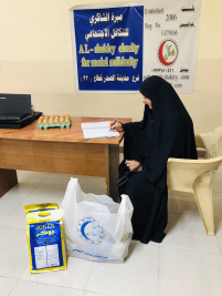 فرع مدينة الصدر : تسليم كفالة الايتام الشهرية من السيد / مير موسوي