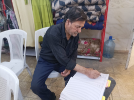 فرع البياع : تسليم المساعدة المالية المقدمة من الحاج (عبد الصاحب الشاكري ) للمتعففة (نوال م ) 