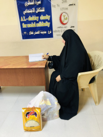 فرع مدينة الصدر : تسليم كفالة الايتام الشهرية المقدمة بأسم المرحوم الدكتور / هادي أميد