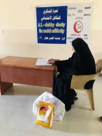 فرع مدينة الصدر : تسليم كفالة الايتام الشهرية من السيد / عماد عبود 