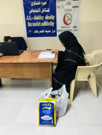 فرع مدينة الصدر : تسليم كفالة الايتام الشهرية من السيد / عماد عبود 