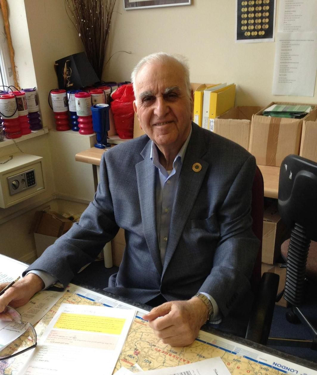 فرع النجف :- توزيع وجبات طعام ثوابا وترحماً لروح المرحوم الحاج عبدالصاحب الشاكري