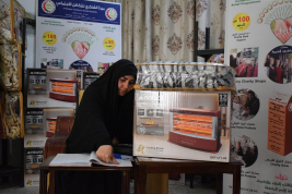 فرع النجف :- تسليم المساعده الانسانيه من ( السيد / عبد الخالق جراخ باوه ) 