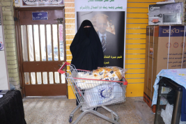 فرع البصرة / تسليم المساعدات الإنسانية ضمن برنامج المشاريع الجماعية 