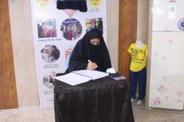 تسليم المساعدات الخيرية لاسرة المتعففة (س . ح . ع ) بمساعدة المتبرع الكريم / علي التميمي 