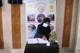 فرع البصرة :تسليم المساعدات الإنسانية المقدمة من المتبرعين الكرام 