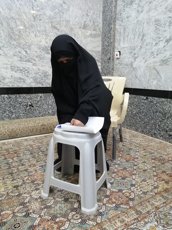 فرع النجف :- تسليم الكفالة الدراسية الشهرية المقدمة من (الدكتور/ نورس كاظم) 