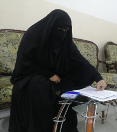 فرع النجف: تسليم الكفالة الدراسية المقدمة من (الدكتورة/ سلام سميسم)