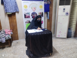 فرع البصرة : تسليم كفالة الأيتام الشهرية لأسرة الأرملة المتعففة (هناء . ع . ح ) .