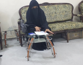 فرع النجف: تسليم الكفالة الشهرية المقدمة من (السيدة/ زهت الحسني)