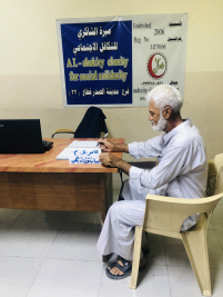 فرع مدينة الصدر: تسليم الكفالة الشهرية المقدمة من (السيد/ سايمون ديلي) 